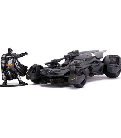 dc comics! Φιγούρες justice league batmobile & batman