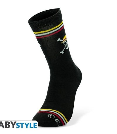 one piece black skull socks one size